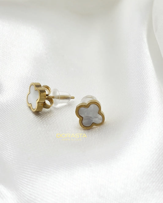 Aretes Trébol Blanco en Oro Laminado Premium